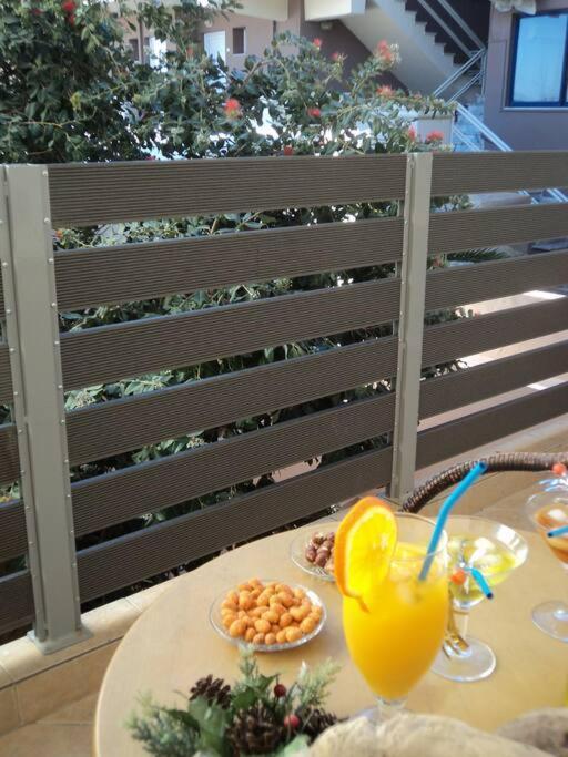 The Getaway Apartment Agia Marina  Luaran gambar