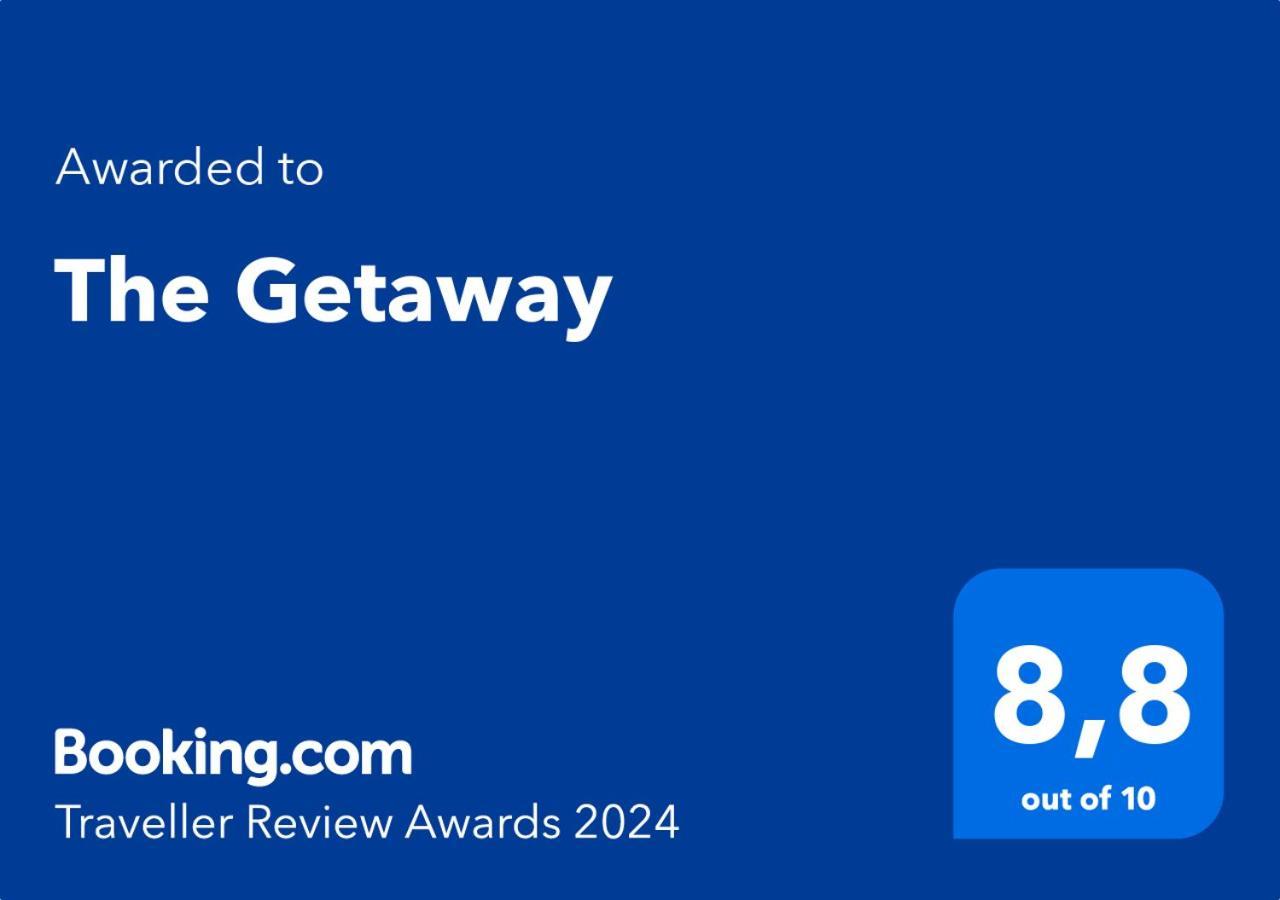 The Getaway Apartment Agia Marina  Luaran gambar